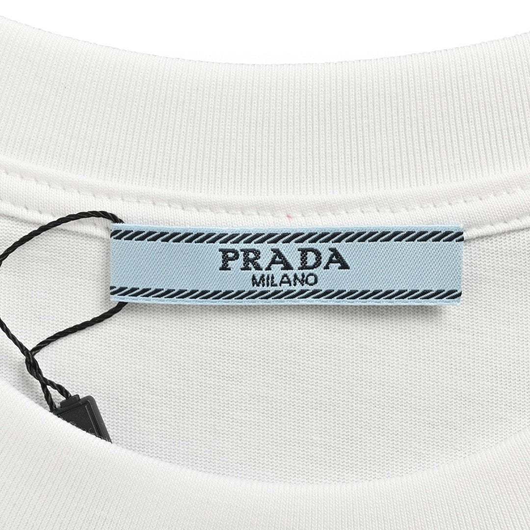 Pra*a graphic logo t-shirt (white)