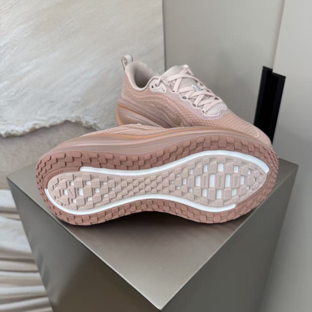 Nike Zoom Vomero in Pink: Soft Power Plush