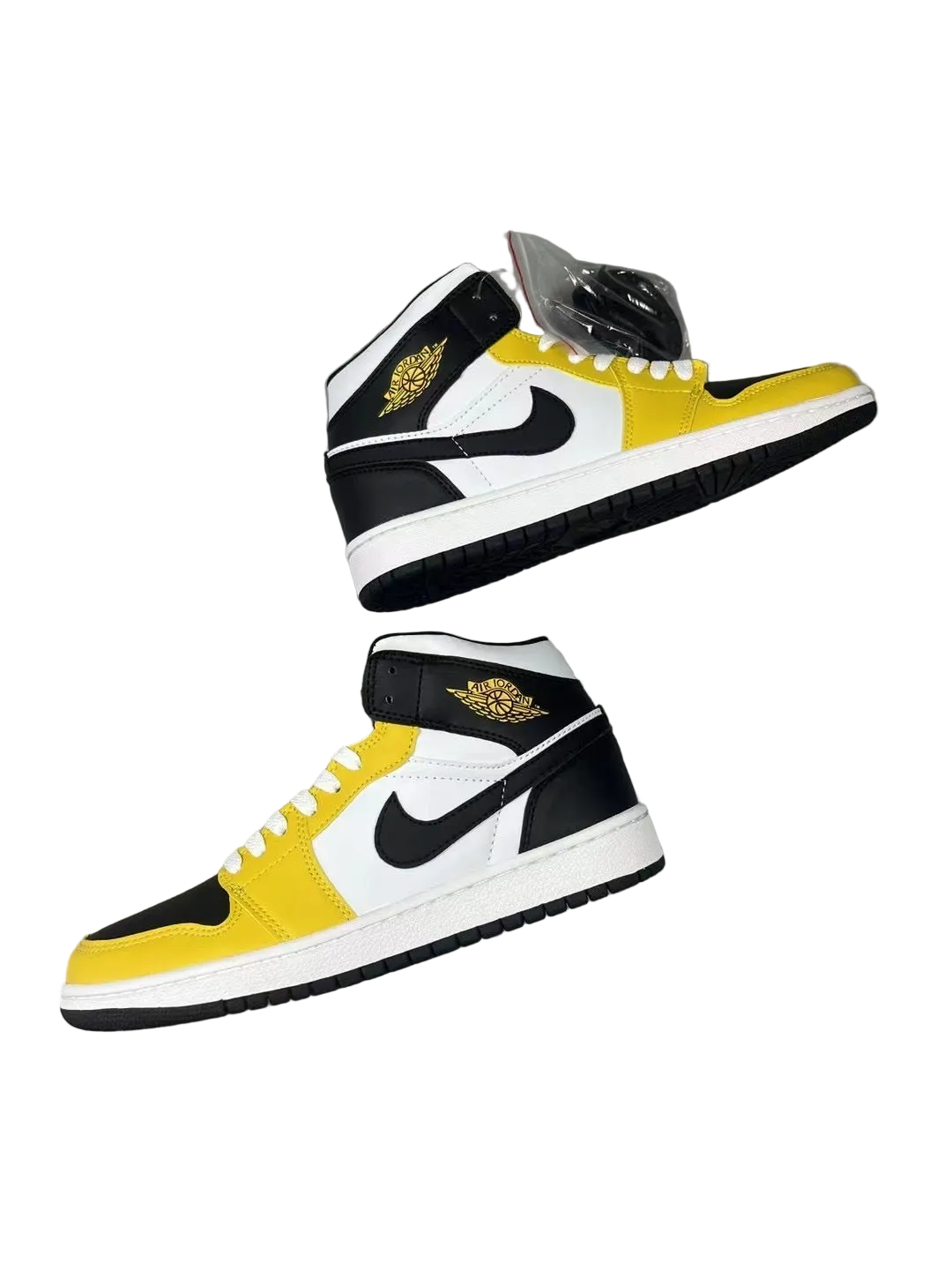 Air Jordan 1 Retro High OG "Black/Volt"