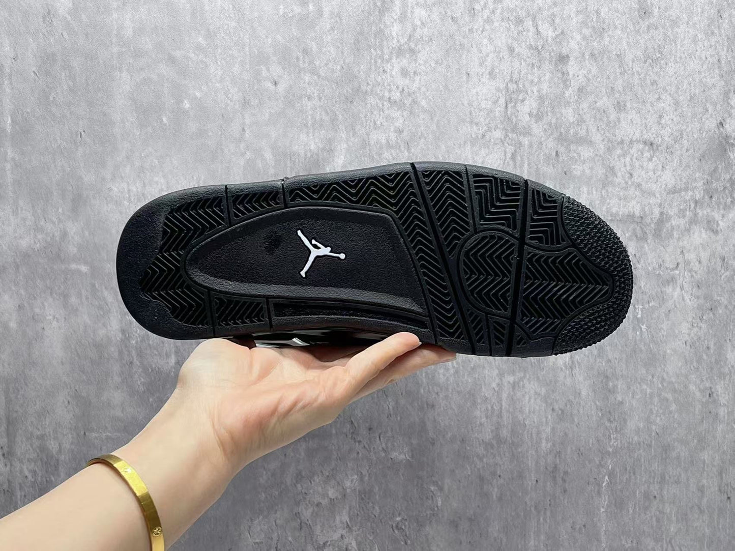 Air Jordan 4 Retro "Silver Metallic"