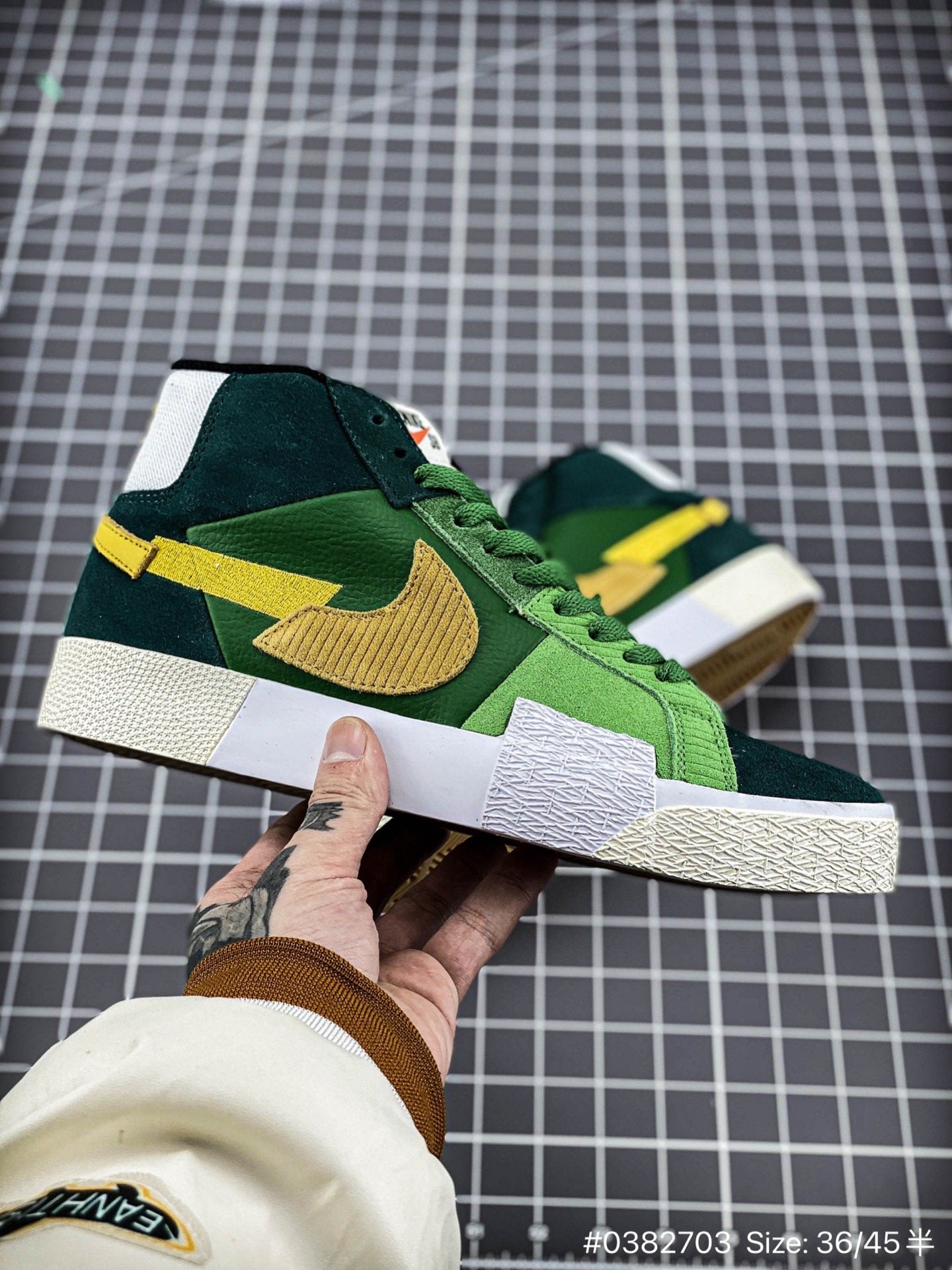 Nike SB Blazer MID ”MOSAIC“