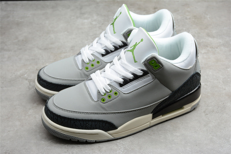 AIR JORDAN 3 RETRO CHLOROPHYLL LIGHT SMOKE GREY/CHLOROPHYLL/BLACK-WHITE-SAIL