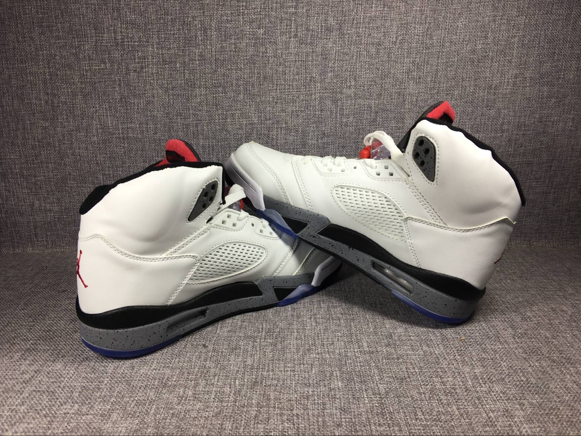 Air Jordan 5 Retro "White Cement"