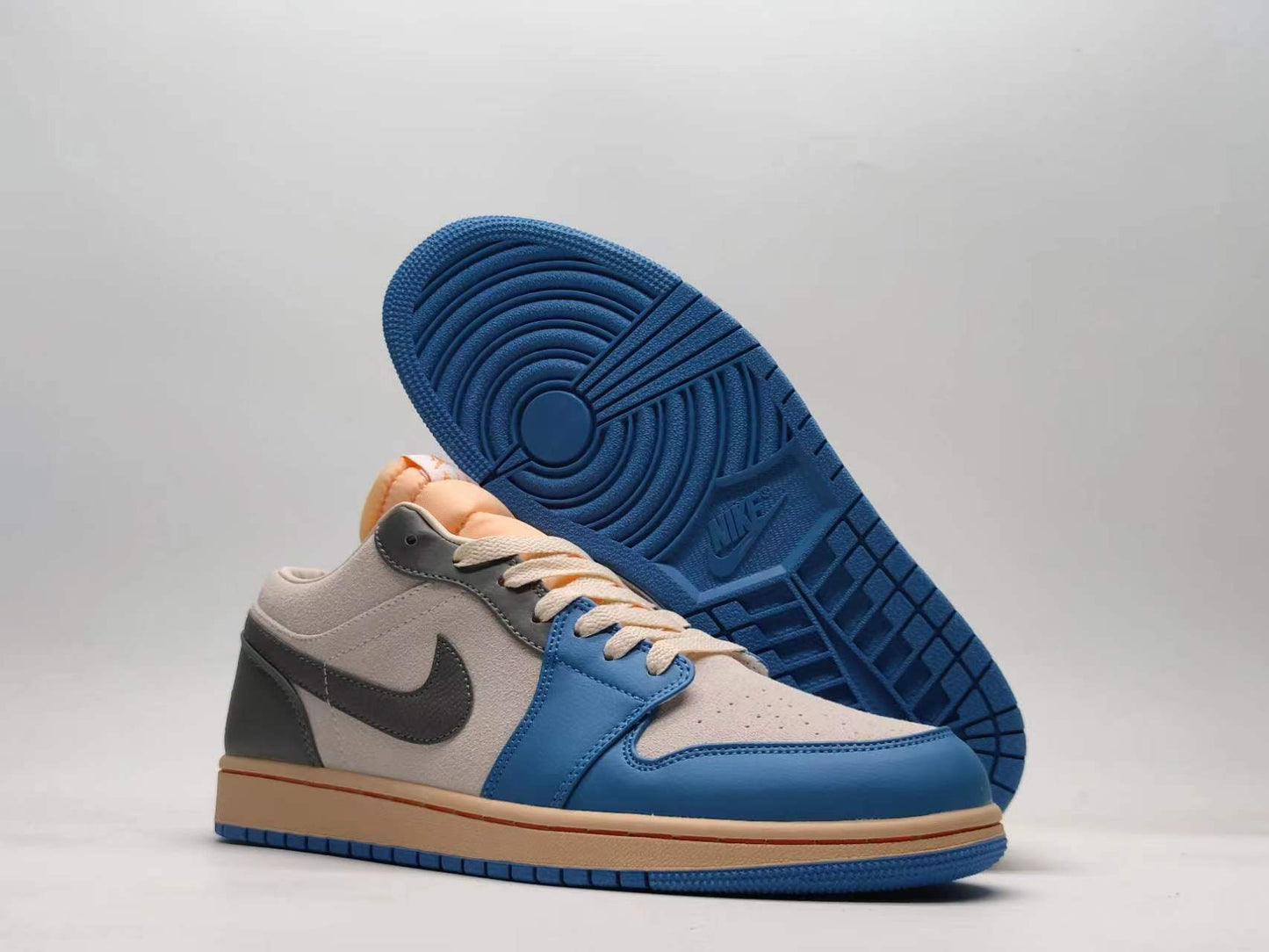 Air Jordan 1 Low “Blue Grey”