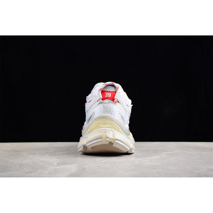 BALENCIAGA RUNNER x WHITE BEIGE RED - Prime Reps