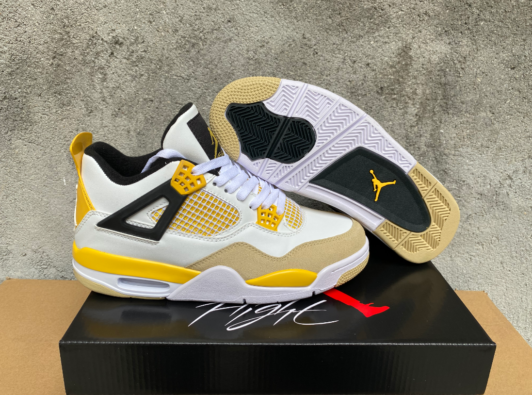 Air Jordan 4 Retro "Taupe Haze"