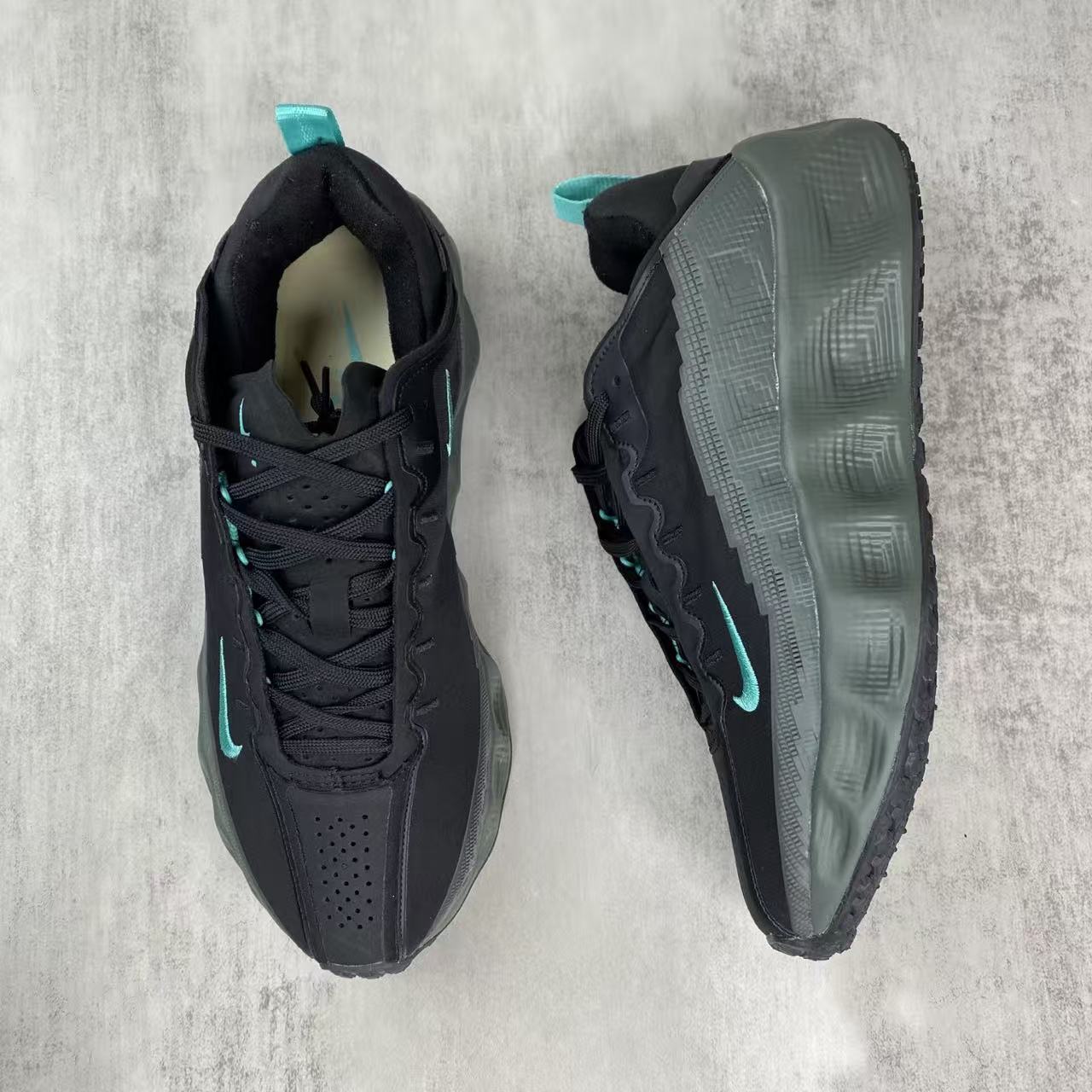 Ava in Black/Deep Green: Nocturnal Foliage