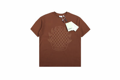 Burberry T-shirt with Checkered Crest