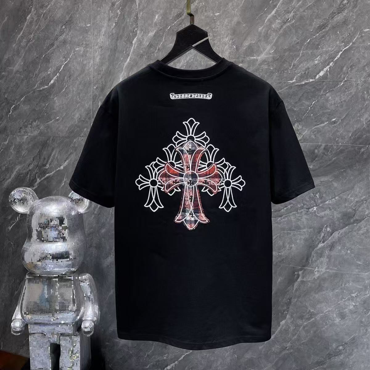 Chrome Hearts Classic Crewneck T-Shirt in Black/White/Red