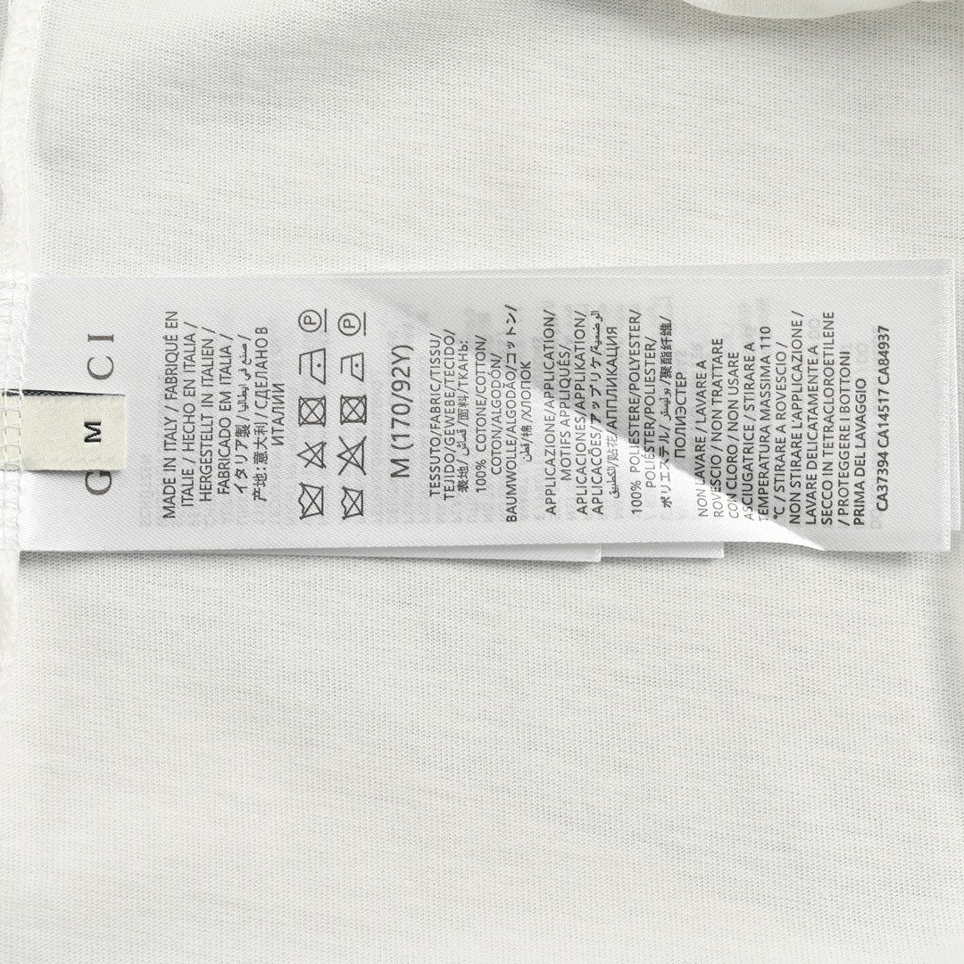 Gucci White T-Shirt with Script Logo