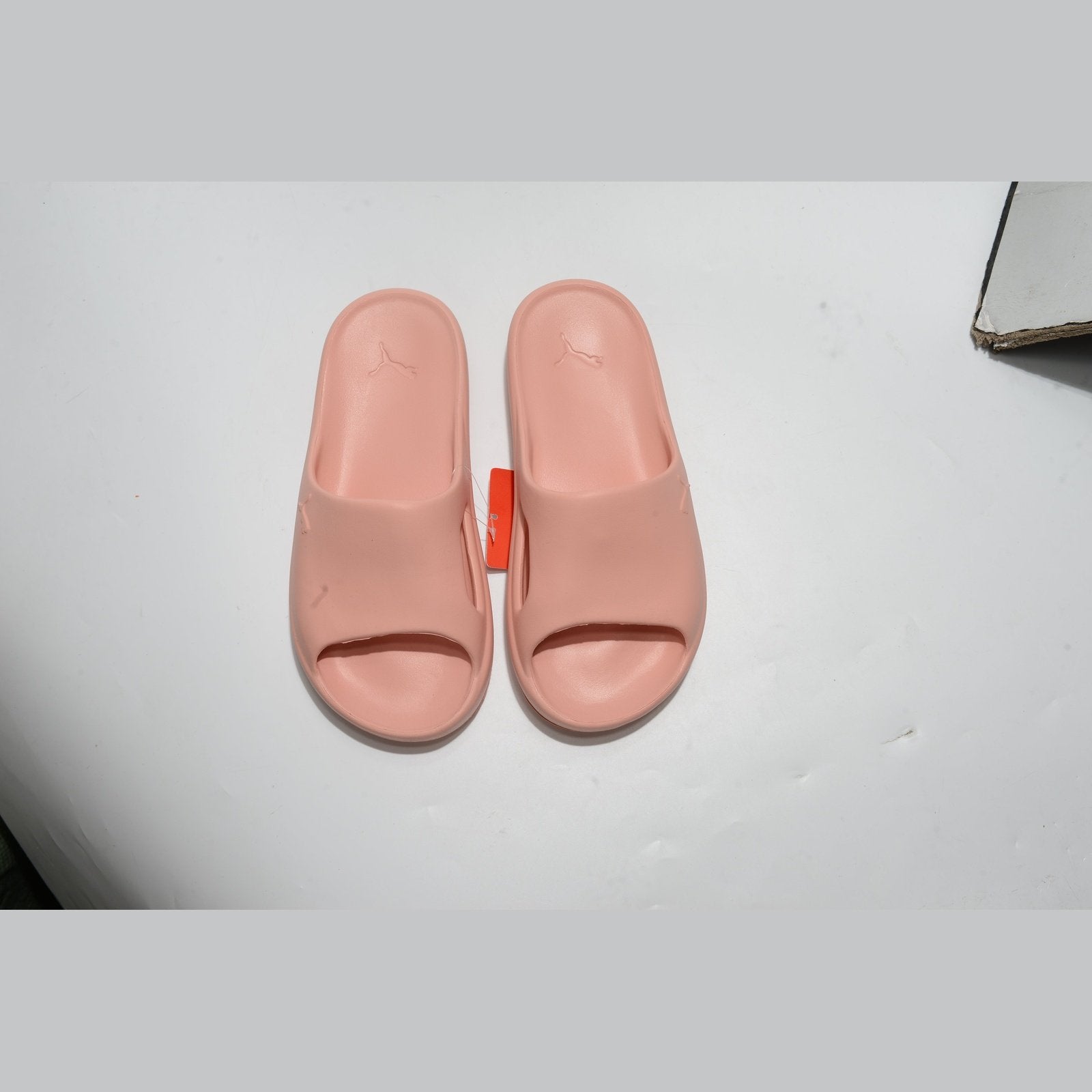 PUMA SHIBUI CAT SLIDE x PEACH