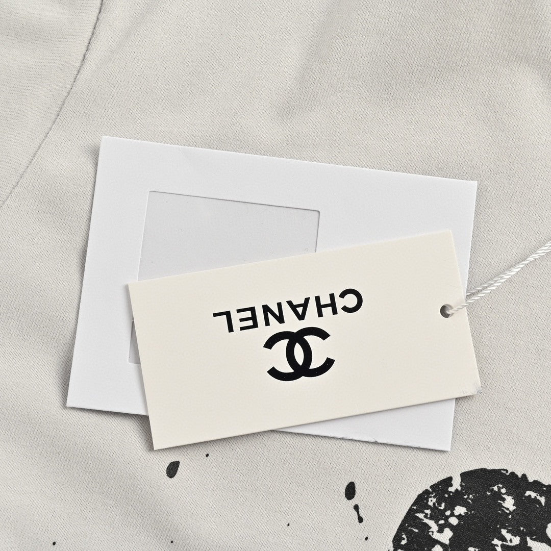 Chanel Milano Fashion Week T-Shirt (Gray)