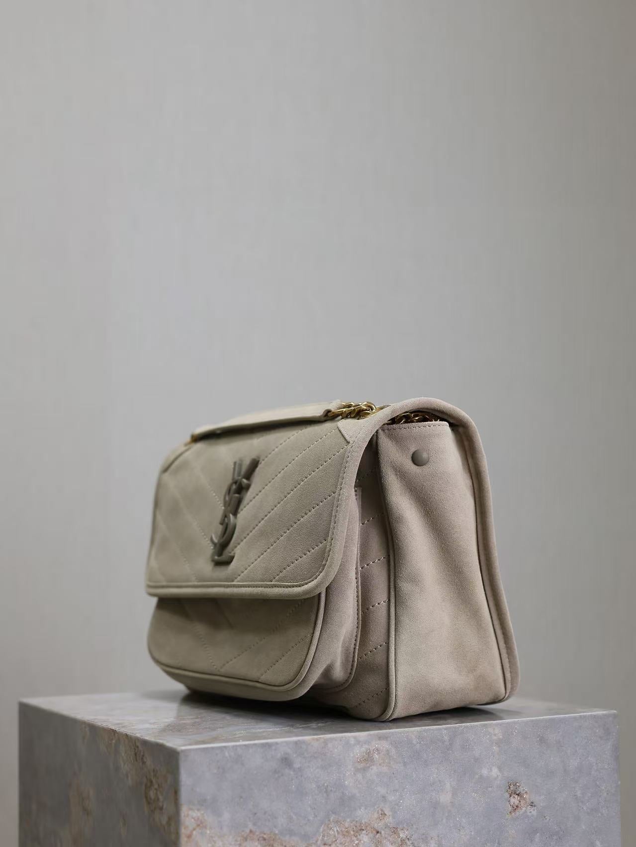 Saint Laurent Grey Grain de Poudre Bag