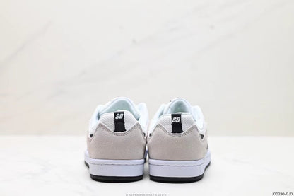 Alleyoop in Oatmeal/Black: Urban Dusk