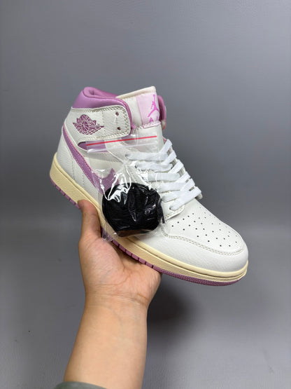 Air Jordan 1 Retro High OG 'White/Mauve/Violet'