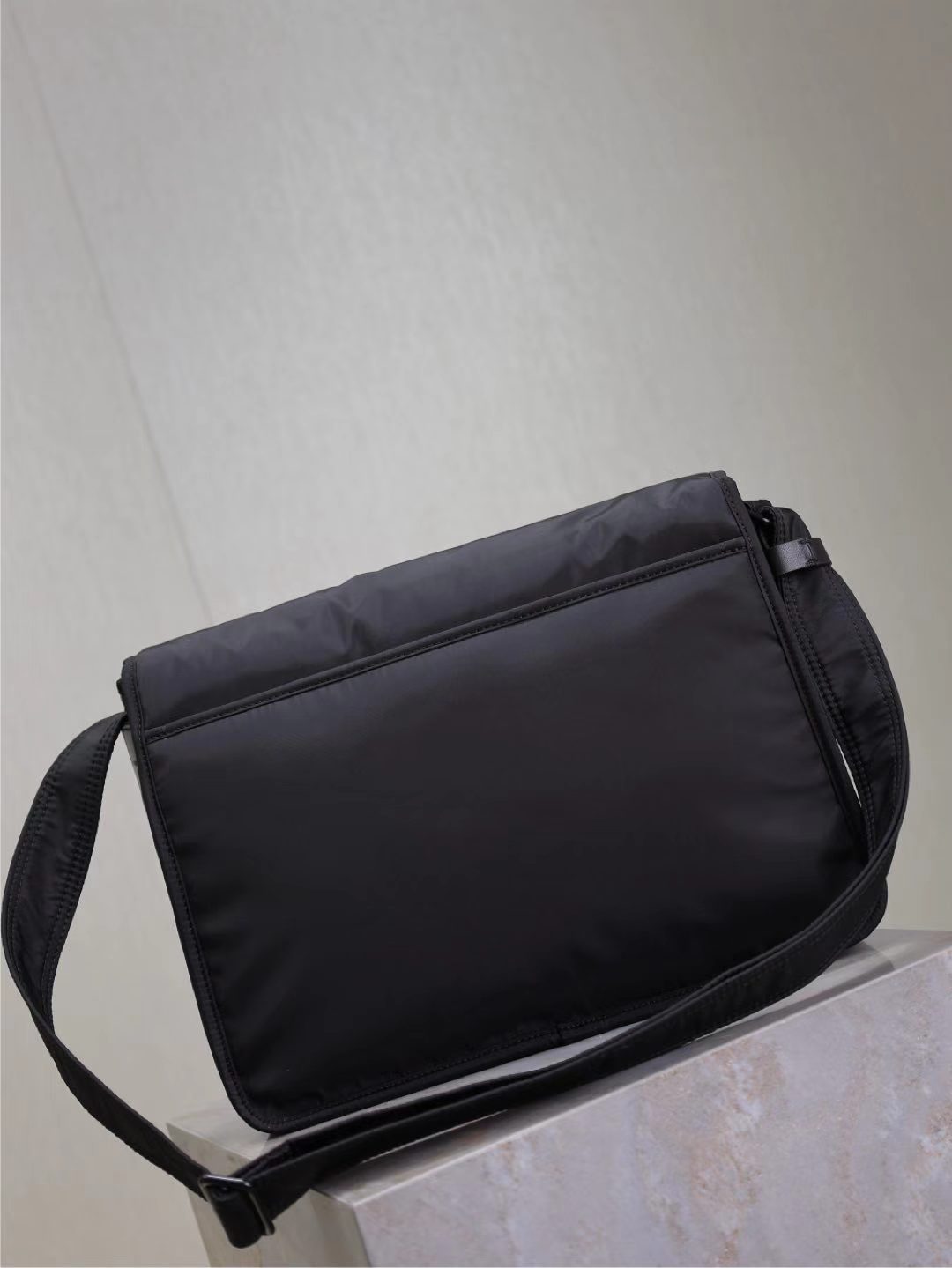 Saint Laurent Black Nylon Shoulder Crossbody Bag