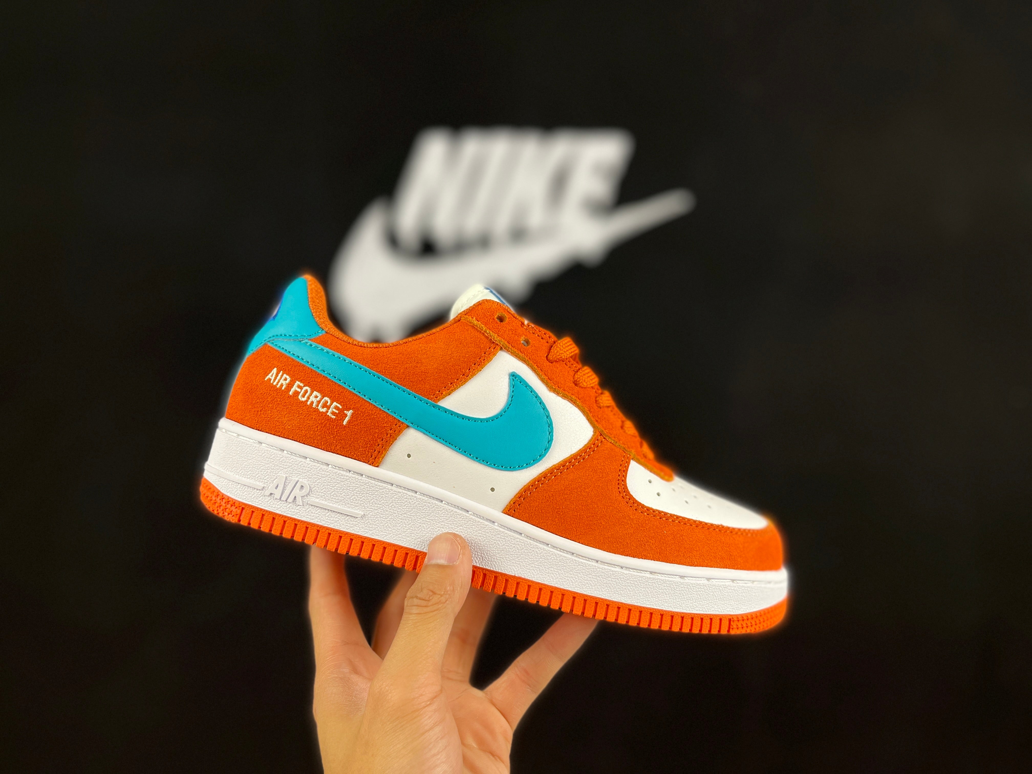 NIKE AIR FORCE 1 Low "Orange/Blue"