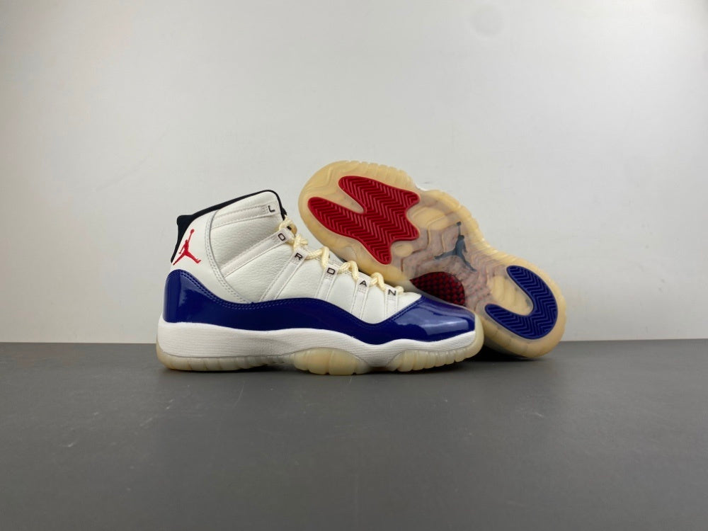 AIR JORDAN 11 RETRO "PRECIOUS AIR"