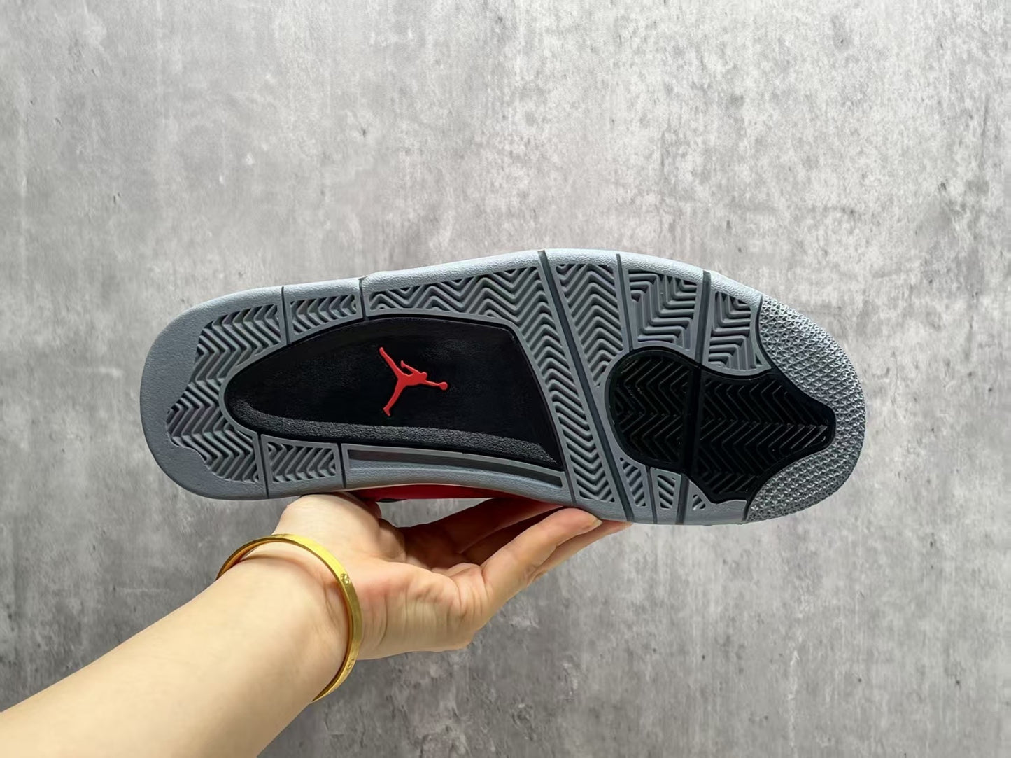 Air Jordan 4 Retro "Black / Red"