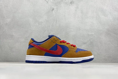 NIKE SB DUNK x PUFF N STUFF
