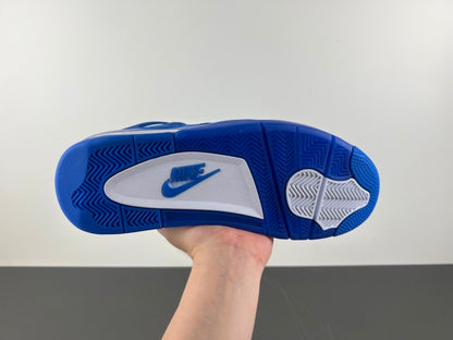 Air Jordan 4 Retro in 'University Blue'