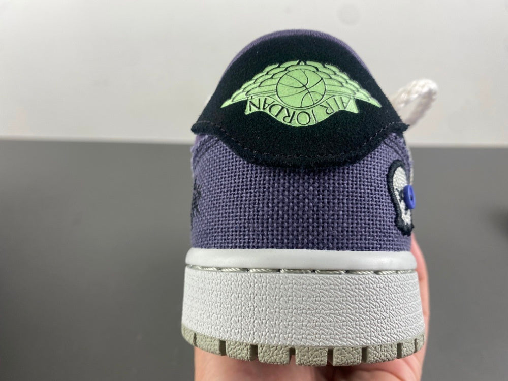 Air Jordan 1 Low "Voodoo"