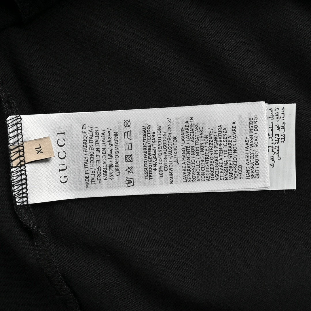 Gucci Strawberry Logo T-Shirt (Black)