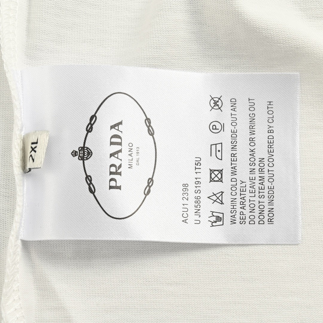 Pra*a milano white emblem t-shirt