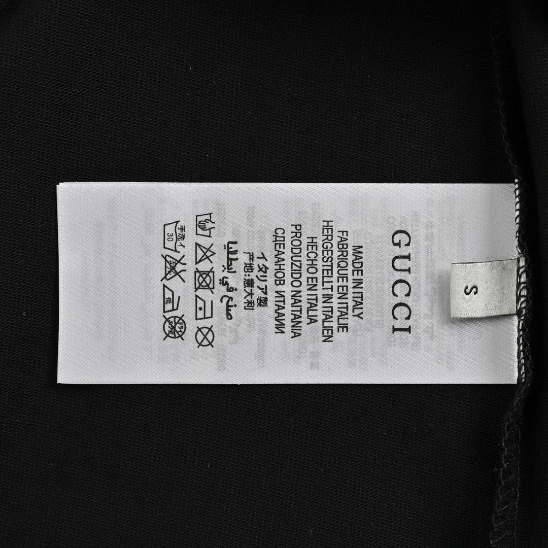 Gucci Vintage Logo T-Shirt (Black)