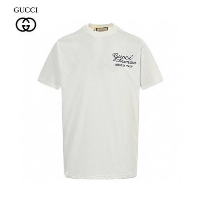 Gucci White T-Shirt with Script Logo