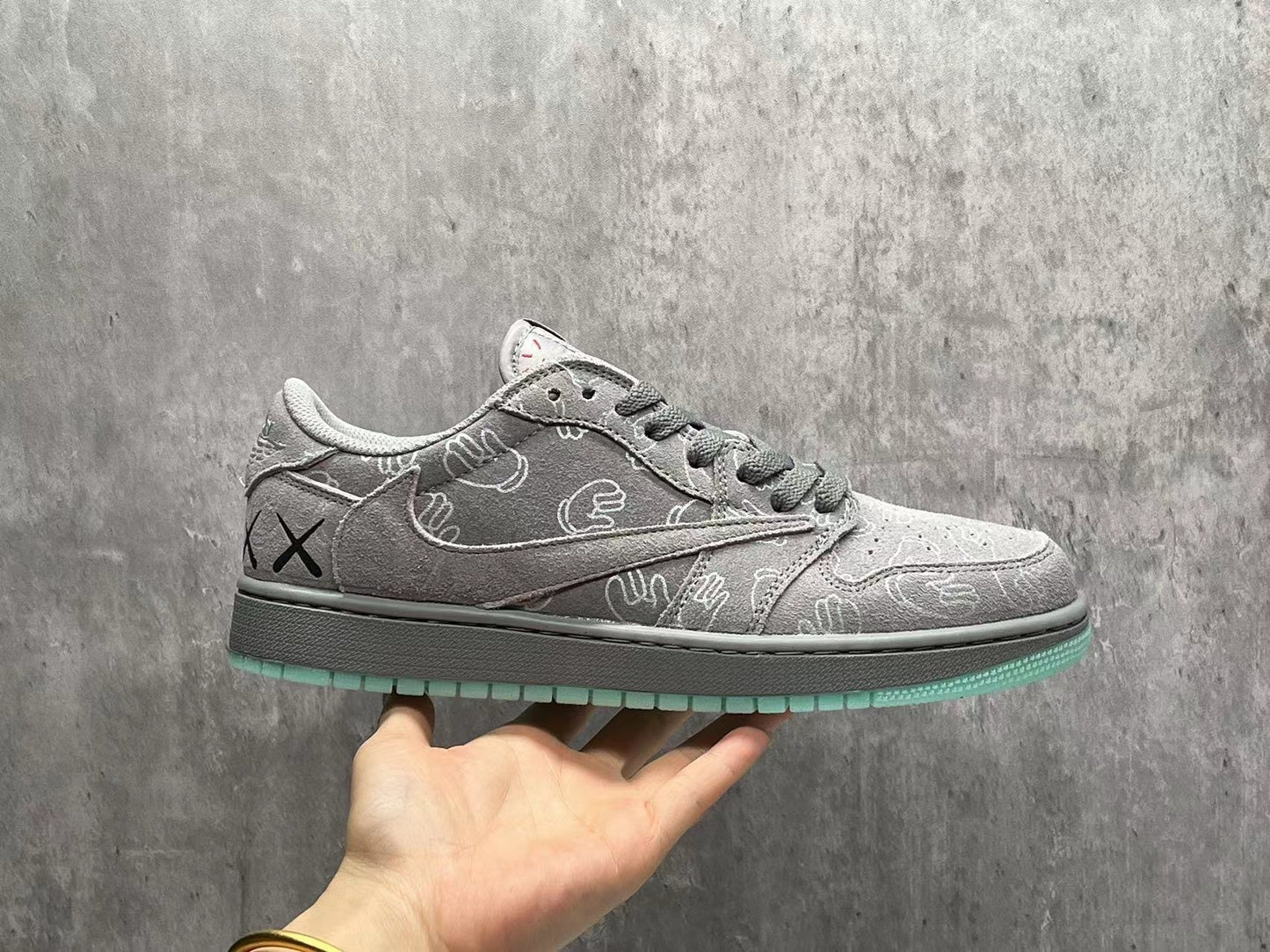 Air Jordan 1 Low "Cool Grey"