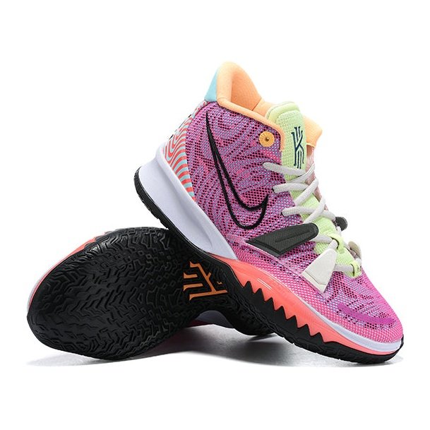 NIKE KYRIE 7 x CREATOR