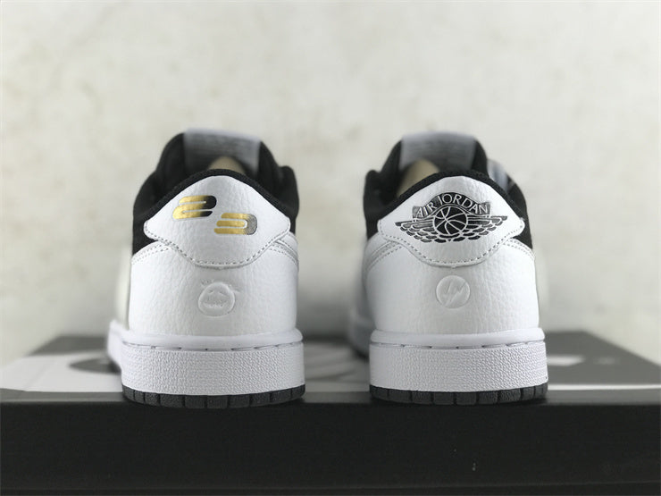 Air Jordan 1 Low WMNS "Black/White Reverse Swoosh"