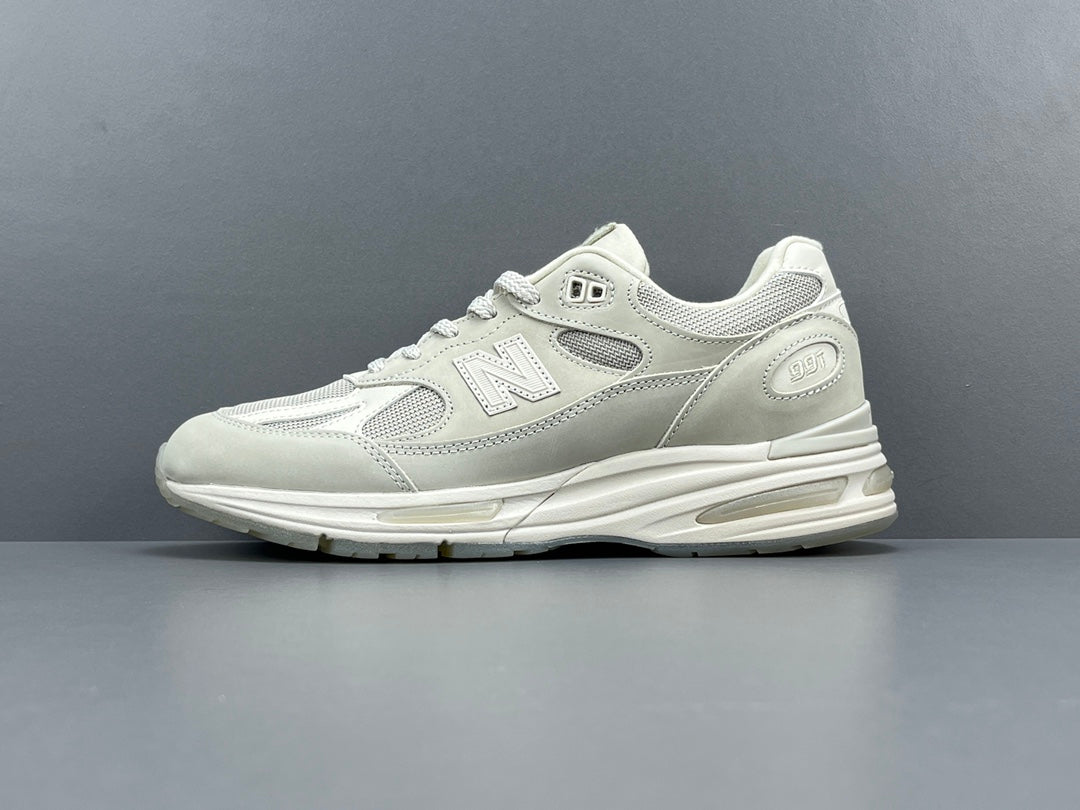 STONE ISLAND x 991v2 MADE IN ENGLAND GHOST PACK BEIGE - Prime Reps