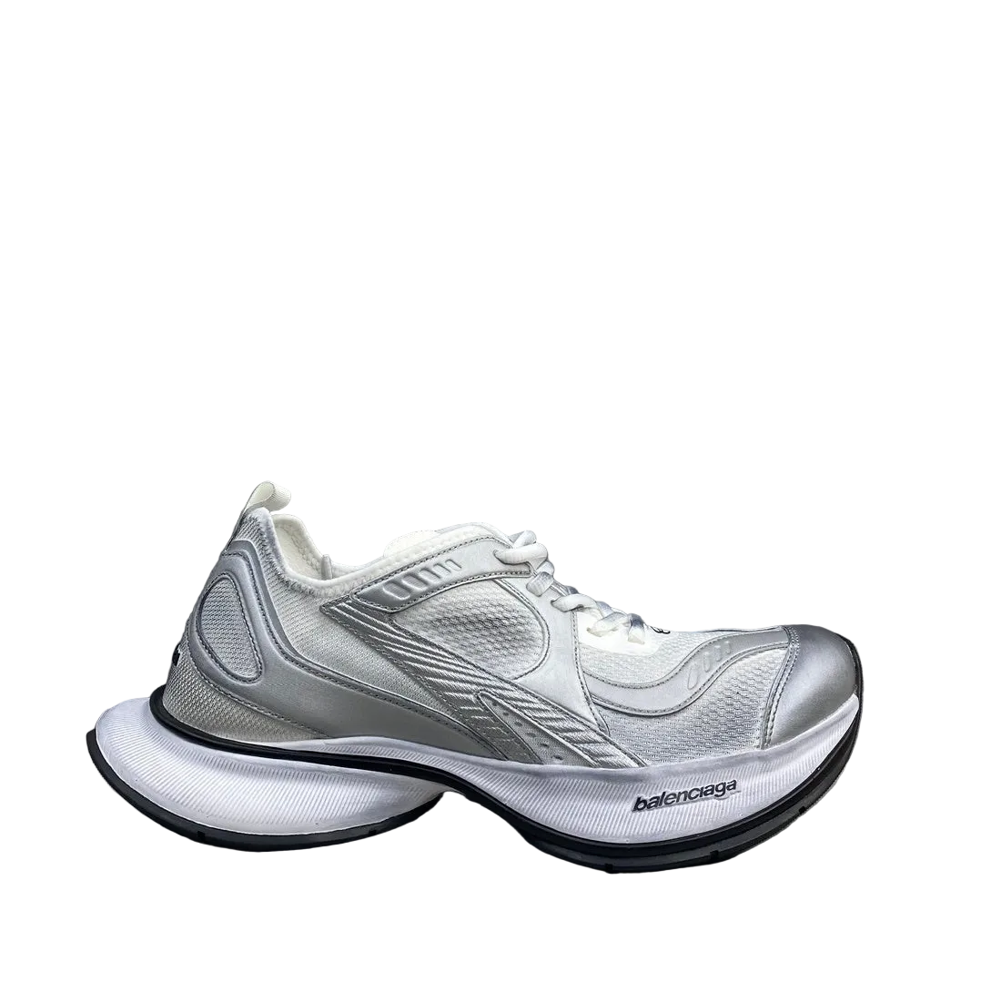 Balenciaga Ventilated Runner in Silver/White: Aerodynamic Edge