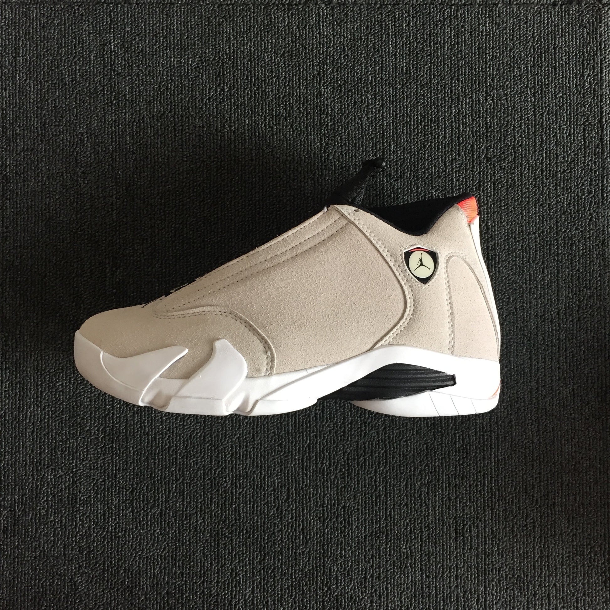 Air Jordan XIV Retro "Desert Sand"