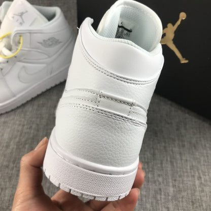 Air Jordan 1 Mid 'Triple White'