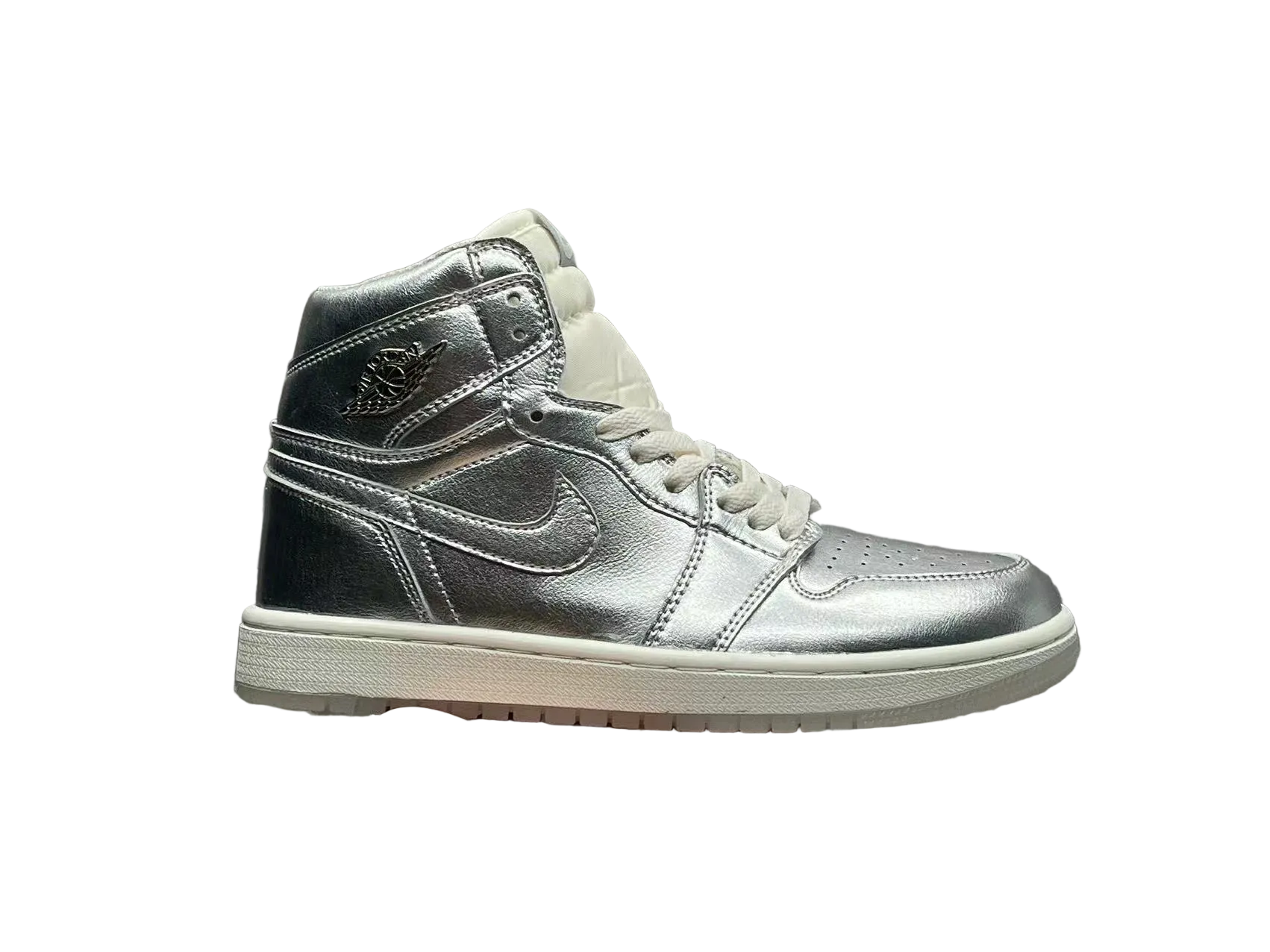 Air Jordan 1 Retro High OG "Metallic Silver"