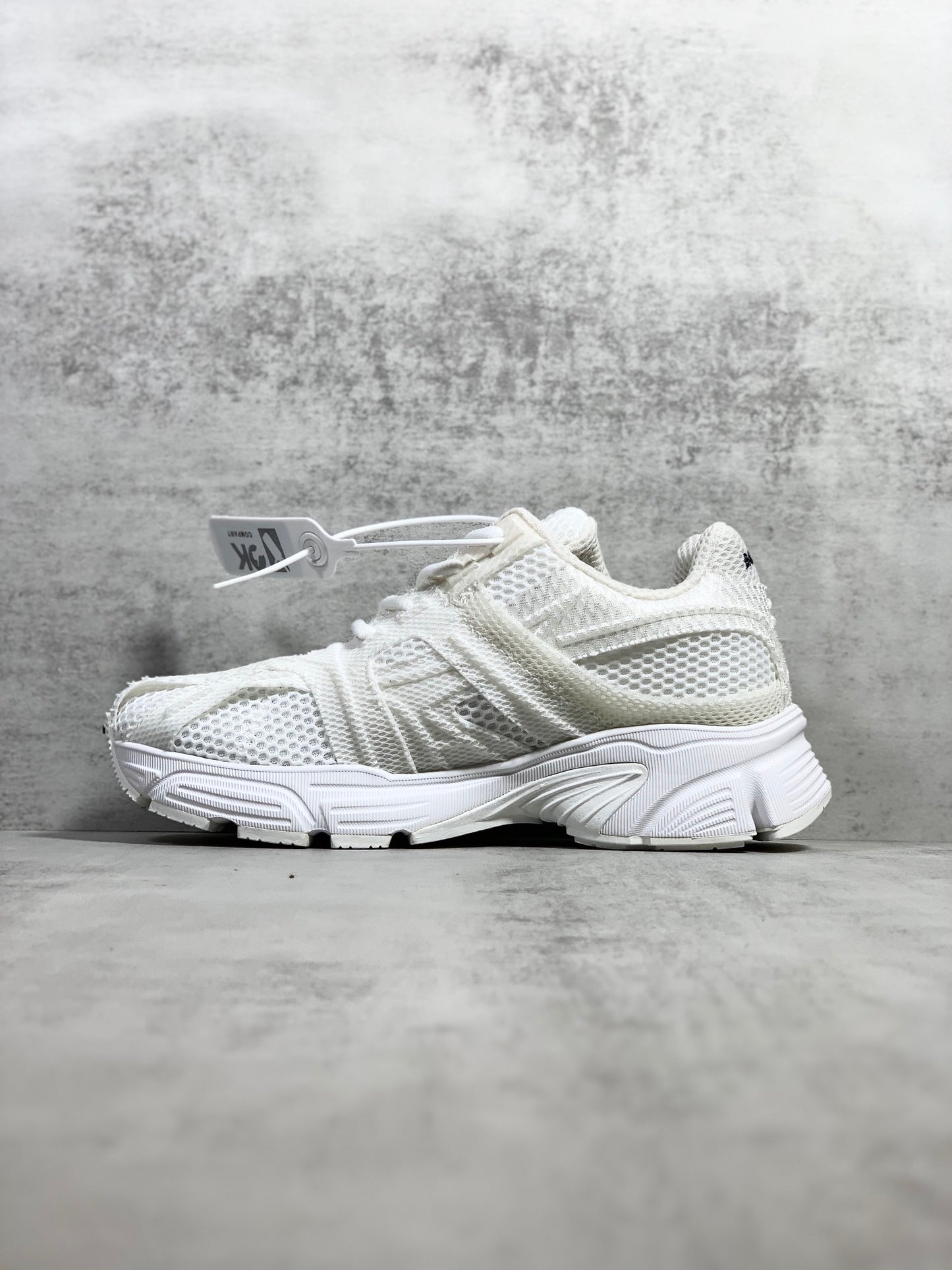 Balenciaga in White: Architectural Purity