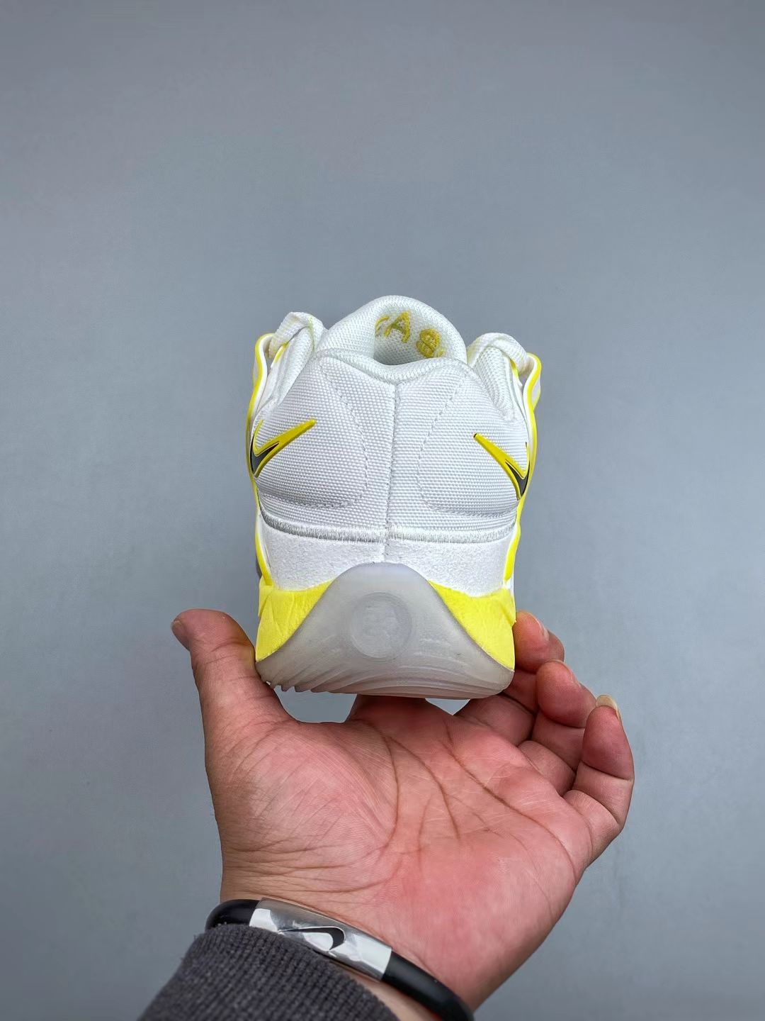 Nike KD 18 “White/Yellow” – Solar-Powered Performance