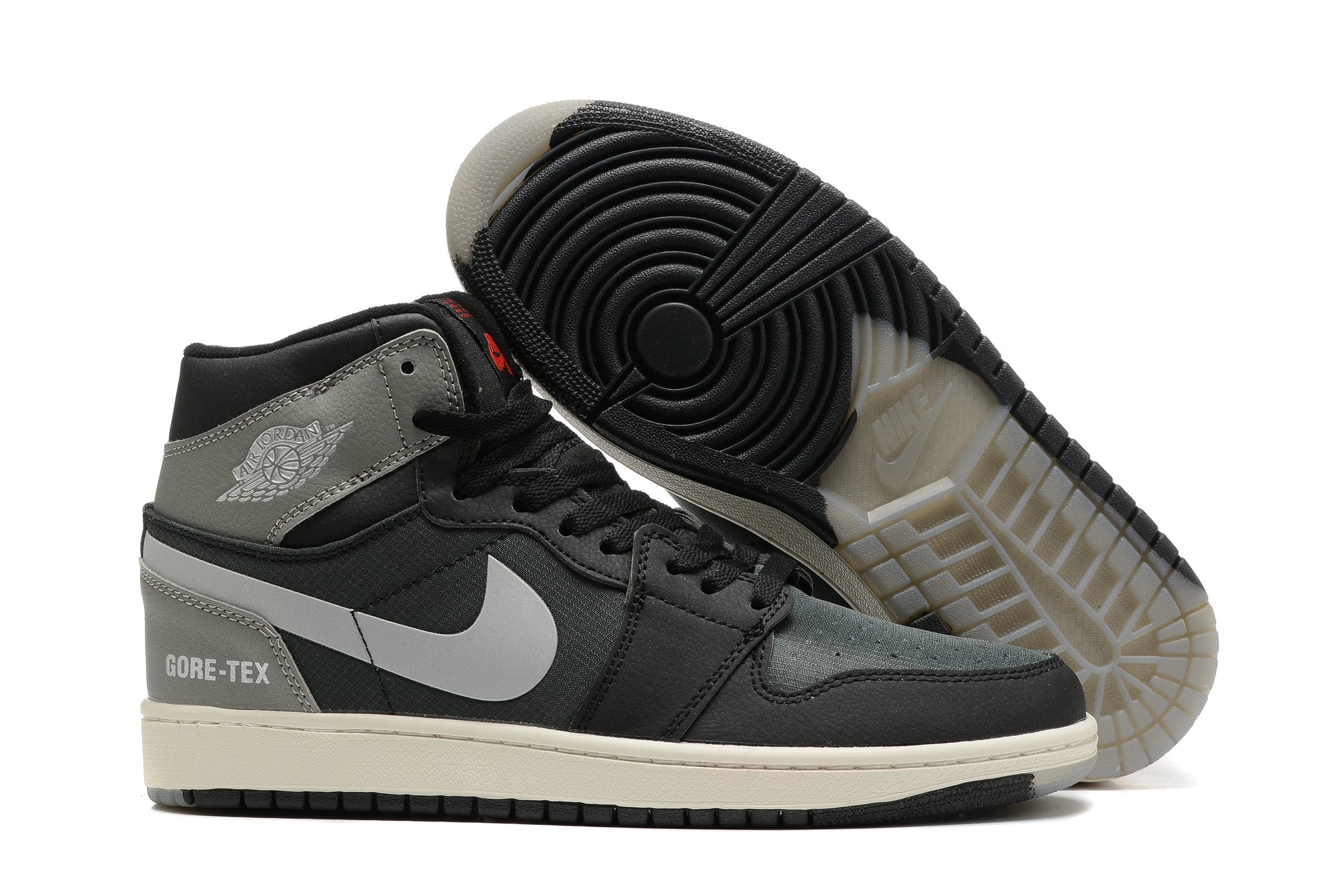 Air Jordan 1 Retro High OG 'Black / Industrial Blue'