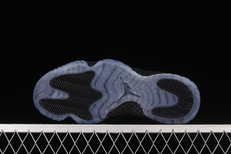 AIR JORDAN 11 RETRO CAP AND GOWN BLACK/BLACK - BLACK - Prime Reps