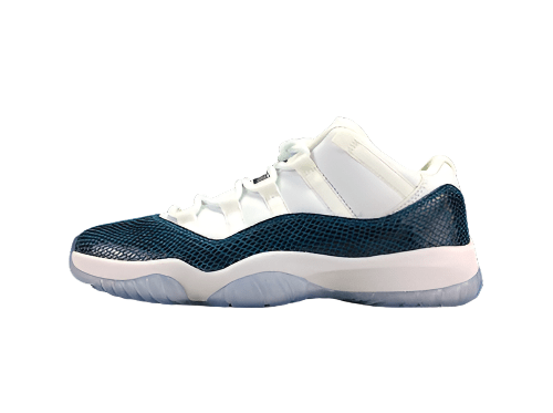 AIR JORDAN 11 RETRO LOW LE SNAKESKIN WHITE/BLACK - NAVY - Prime Reps