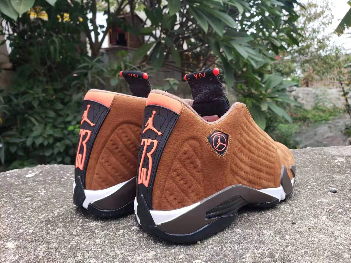 Air Jordan XIV Retro "Baroque Brown"