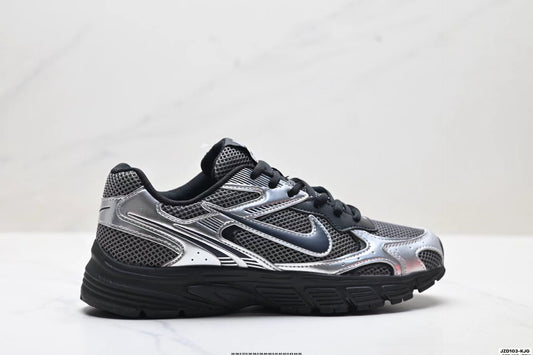 Nike Zoom Vomero 20 in Black/Silver: Stealth Reactor