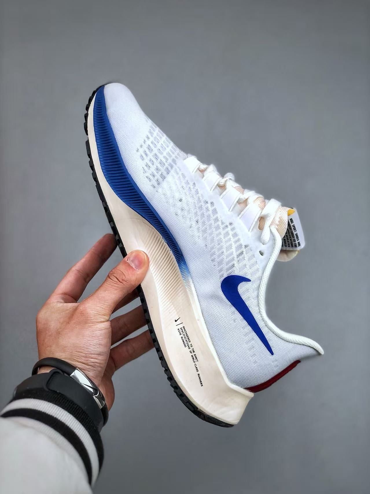 Nike Zoom Pegasus 37 in White/Blue with Double Swoosh: Aerial Duplex