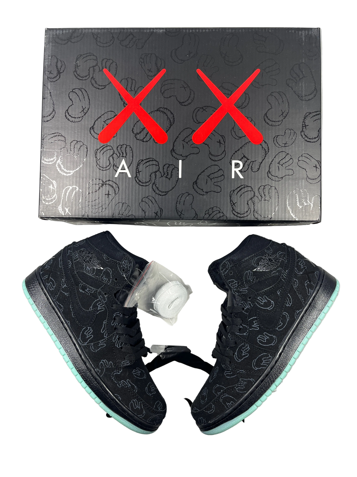 Air Jordan 1 Retro High OG 'Triple Black'