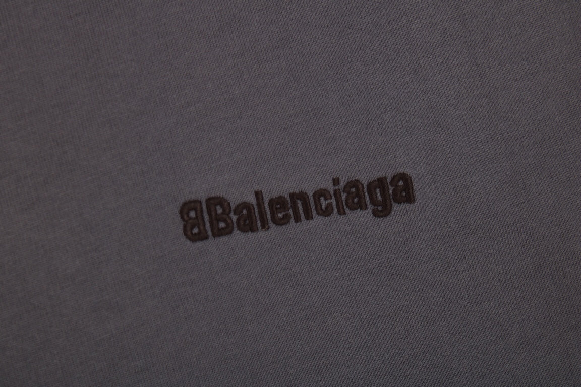 Ba*len*cia*ga minimalist t-shirt