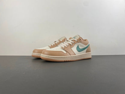Air Jordan 1 Low "Sail / Seafoam"