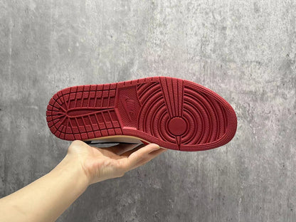 Air Jordan 1 Low "Black/Red"